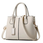Famous Designer Brand Bags for Women: Leather Handbags, Luxury Purses & Shoulder Bags