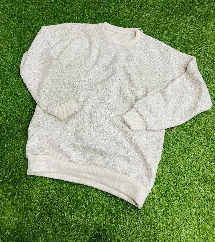 Women’s Stitched Plain Sweatshirt – Classic Comfort with Subtle Detailing